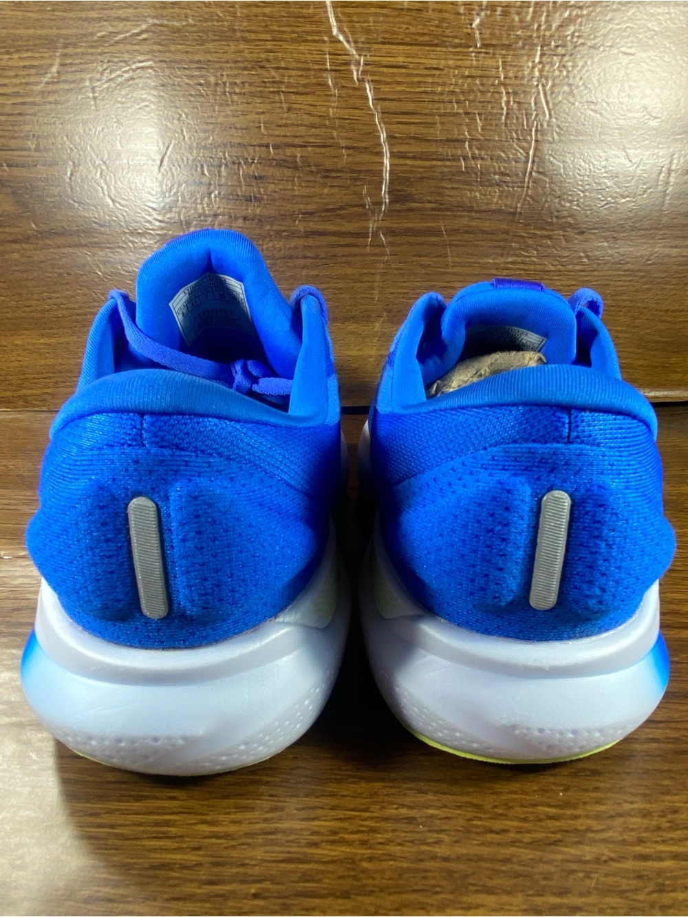 Brooks Adrenaline GTS 24 Mens shoe size 8 - Picture 3 of 11